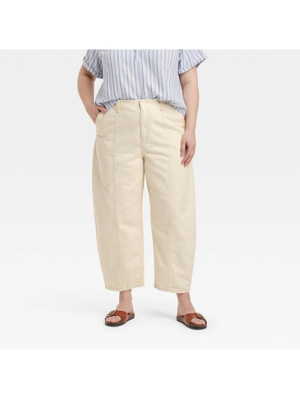 Women's Mid-Rise Barrel Ankle Jeans Universal Thread Cream size 17 -26" Inseam
